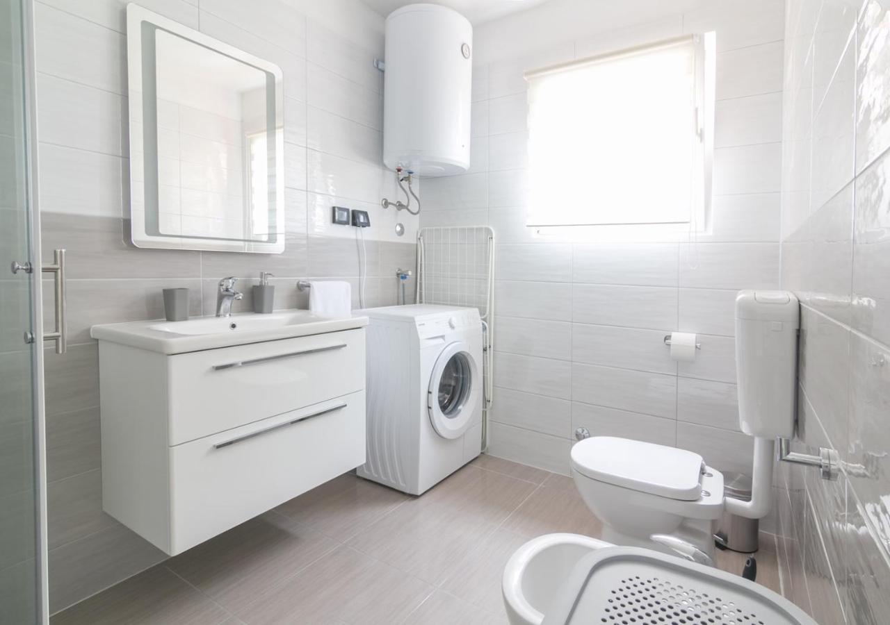 New Family 2 Bedroom Apartment Воднян Экстерьер фото